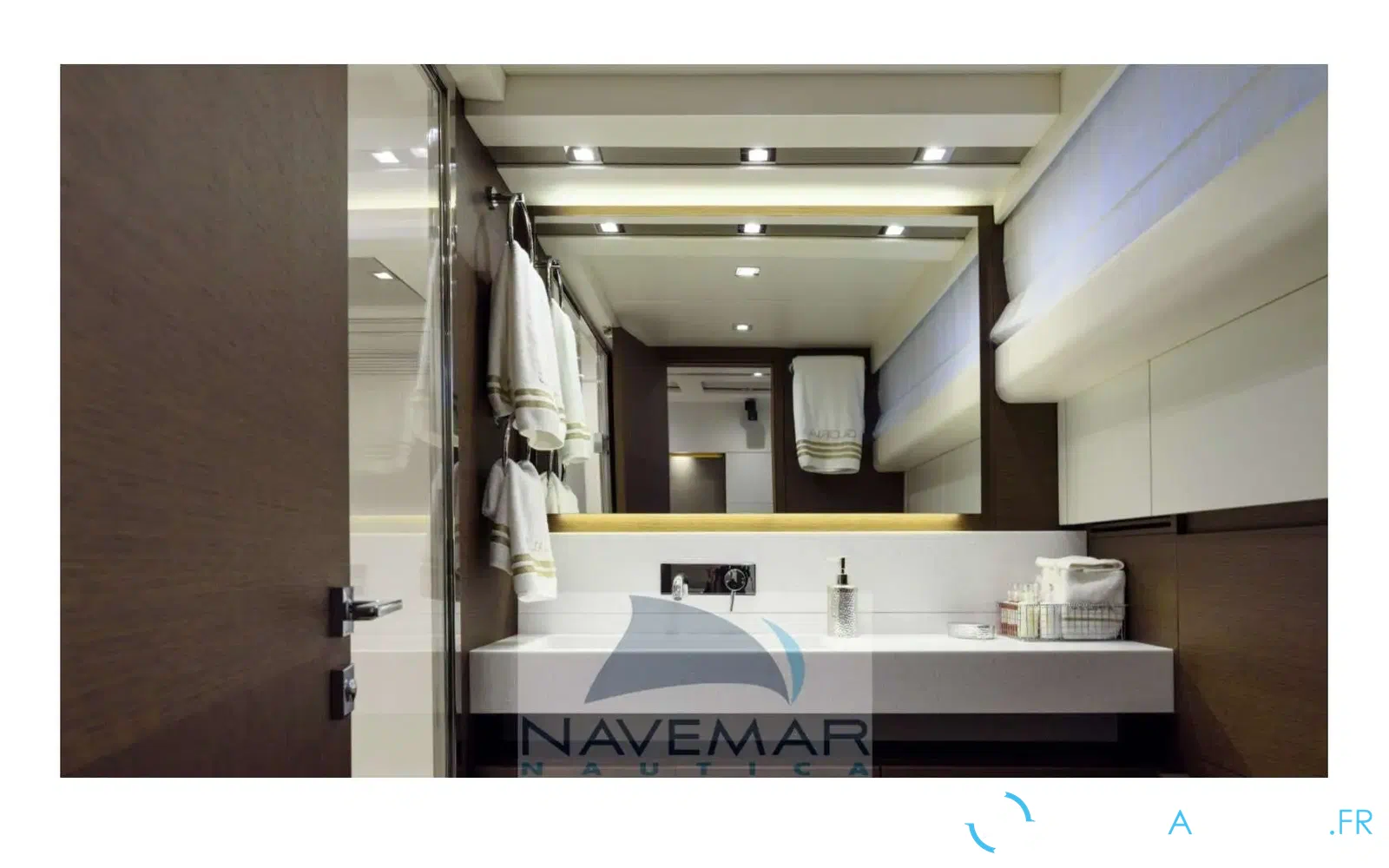 slider 7 Jeanneau Prestige 750