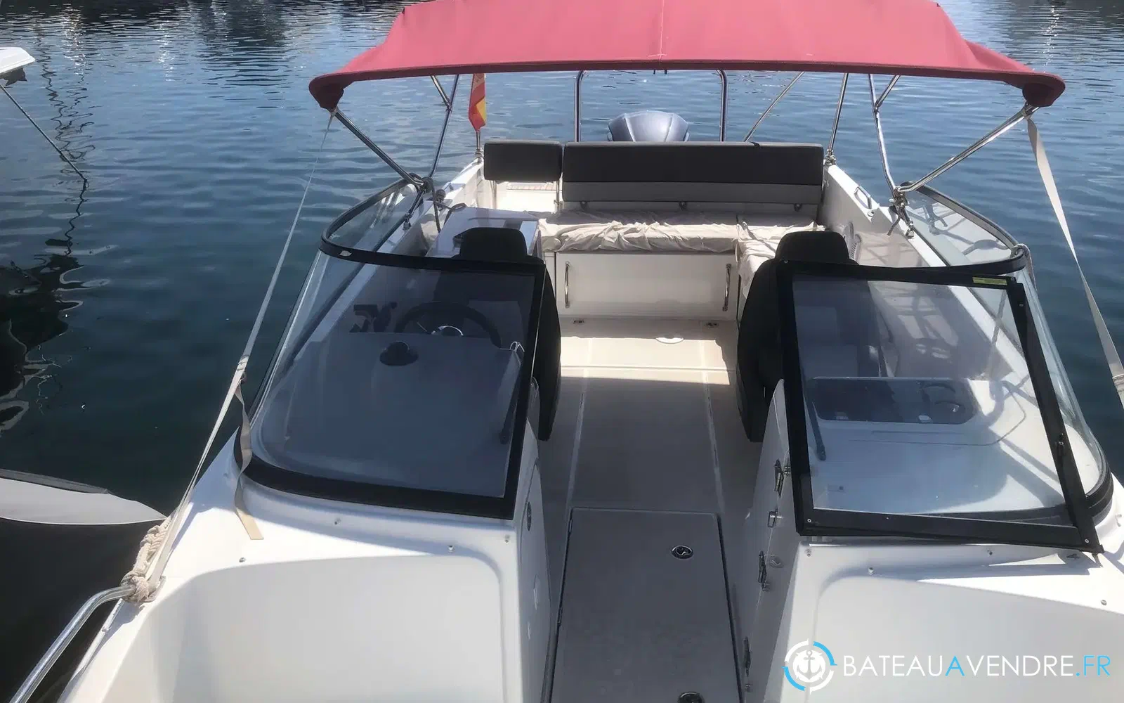 slider 9 Jeanneau Cap Camarat 7.5 BR