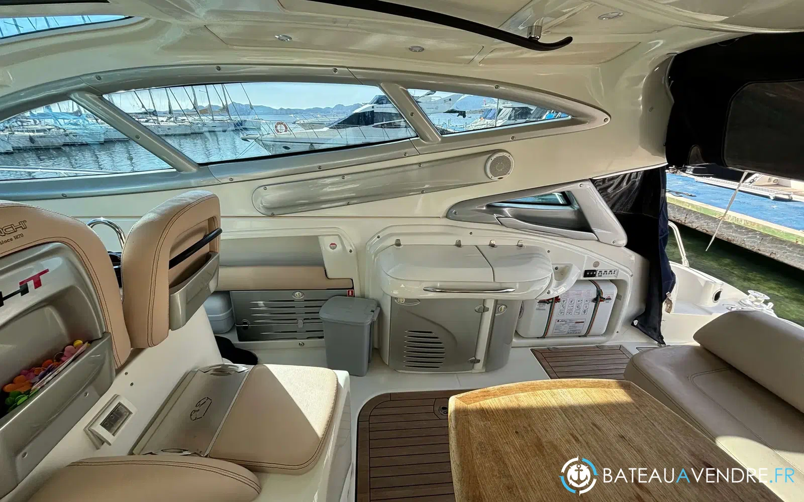 slider 7 Cranchi Mediterranee 47 Hard Top