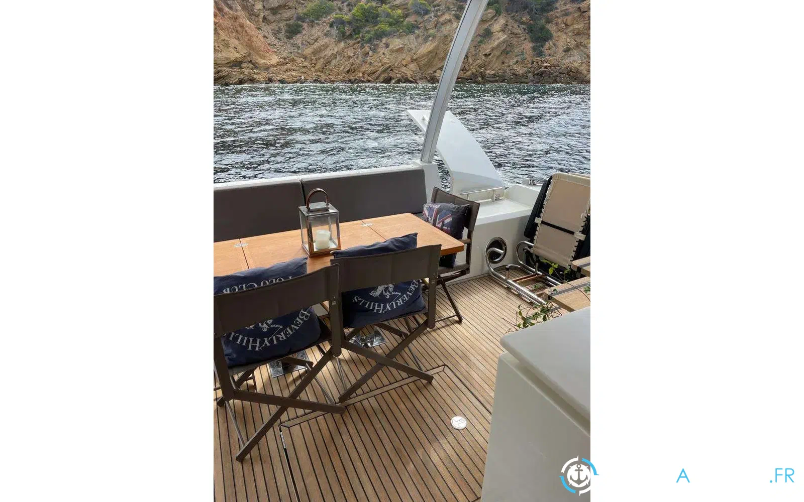 slider 13 Jeanneau Prestige 630