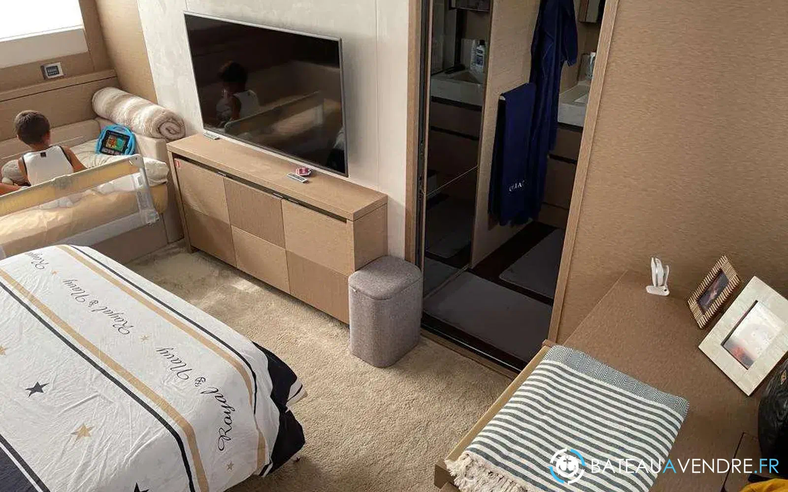 slider 14 Jeanneau Prestige 630
