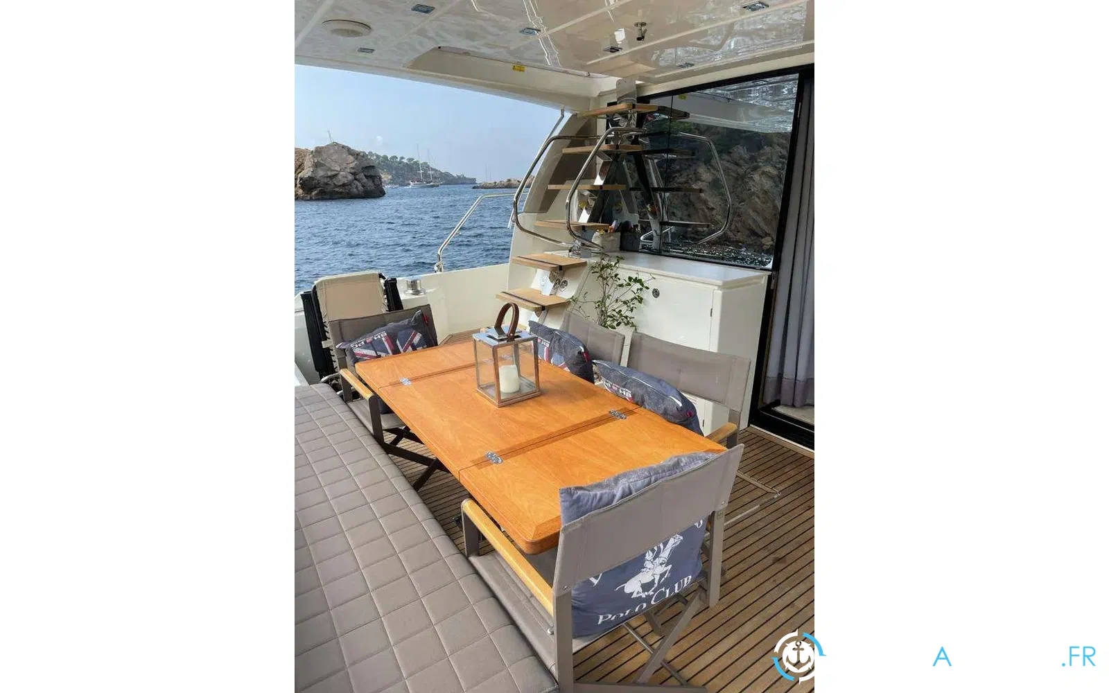 slider 4 Jeanneau Prestige 630