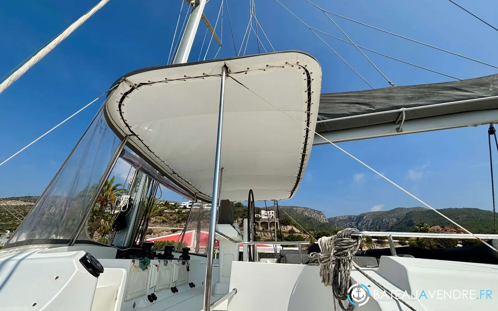 slider 104 Lagoon 52 F