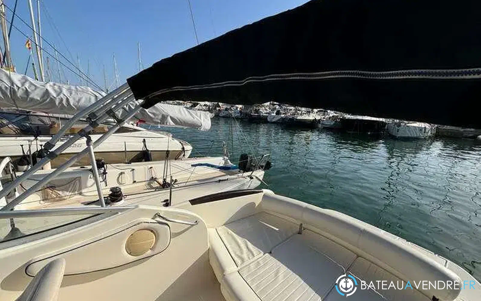 slider 6 Jeanneau Leader 705
