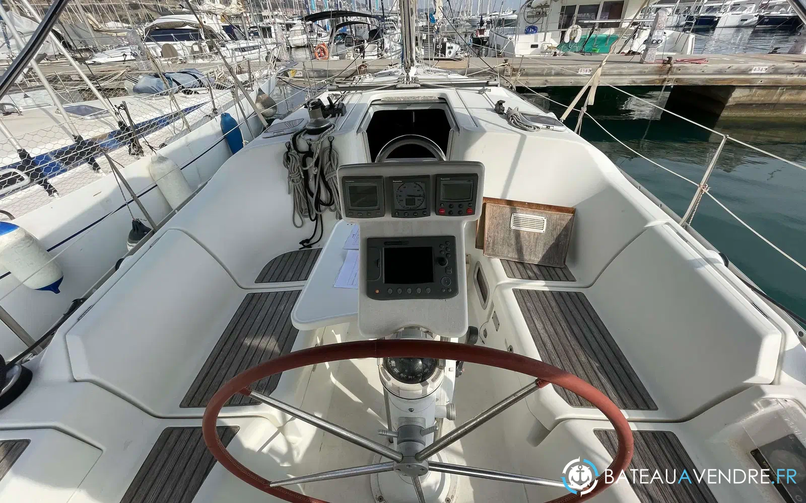 slider 5 Beneteau Oceanis 373 Clipper