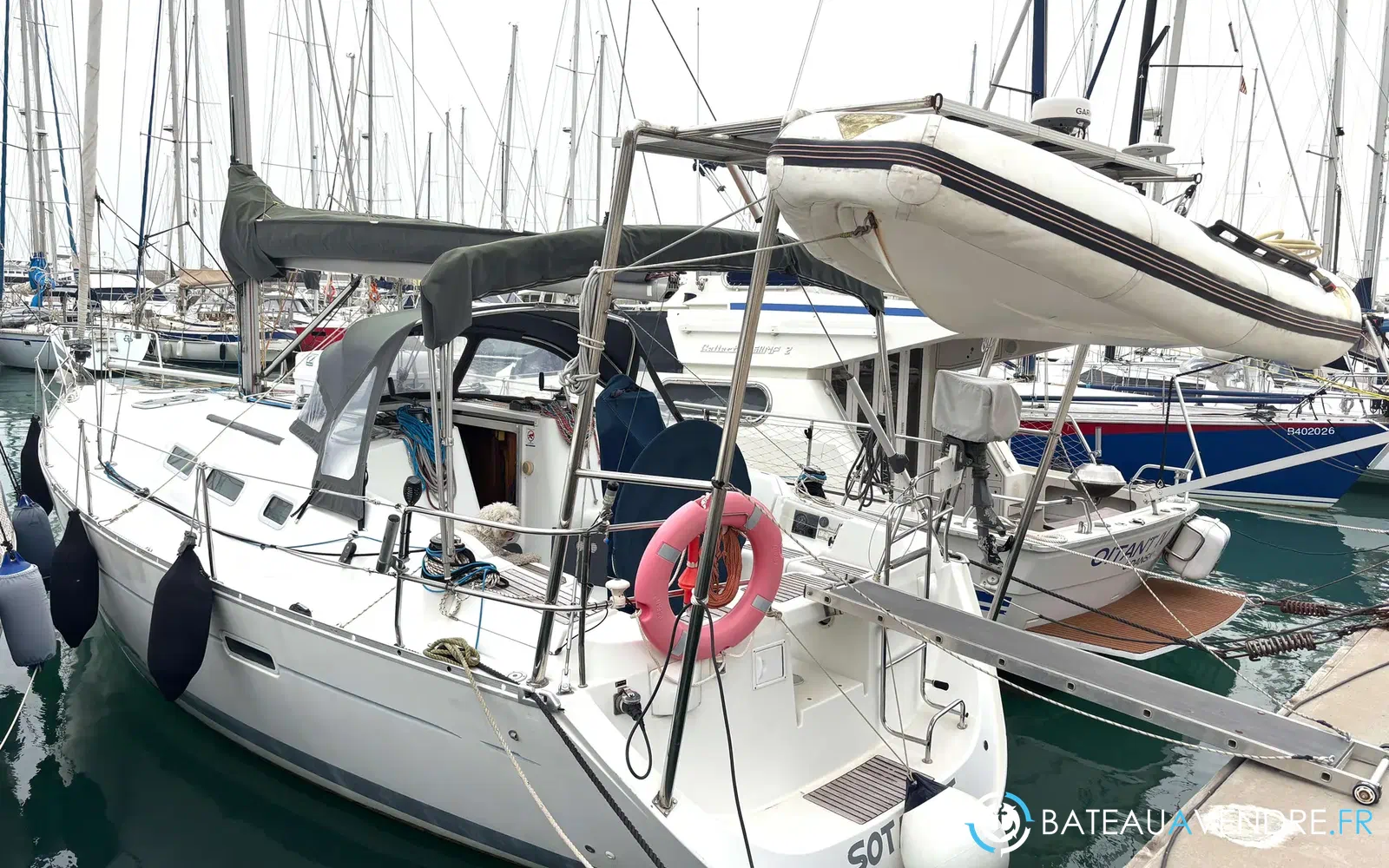 slider 0 Beneteau Oceanis 373 Clipper