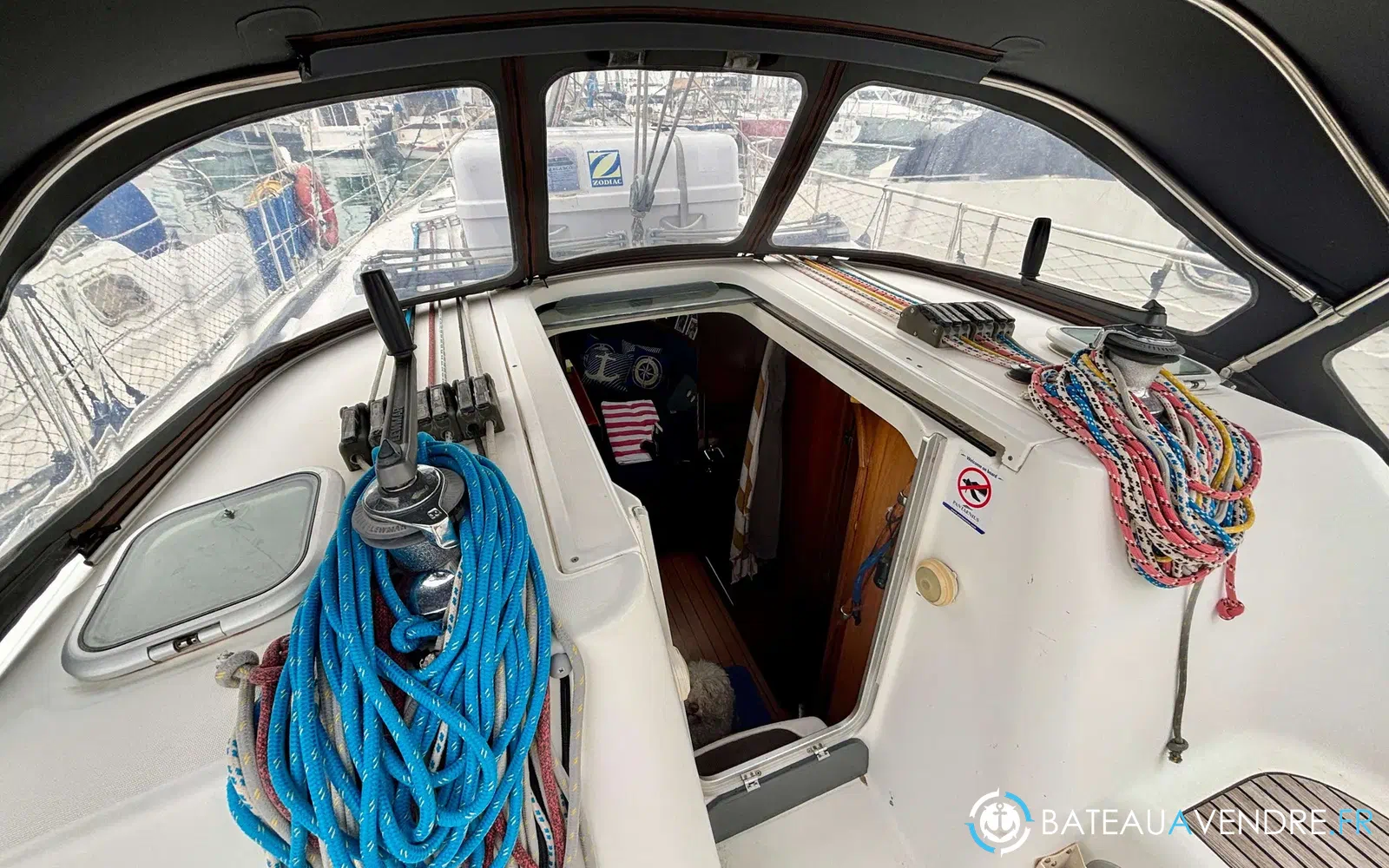 slider 9 Beneteau Oceanis 373 Clipper