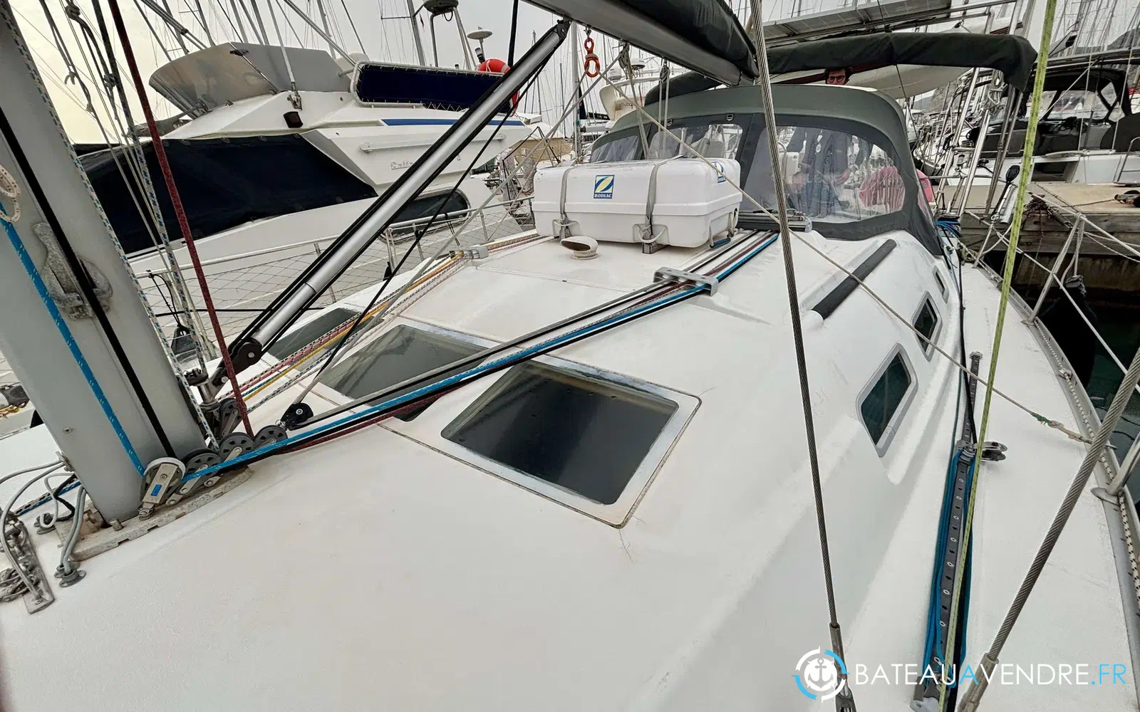slider 12 Beneteau Oceanis 373 Clipper
