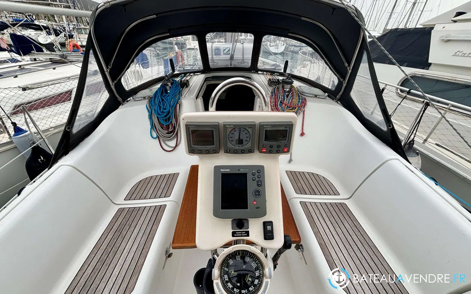 slider 45 Beneteau Oceanis 373 Clipper