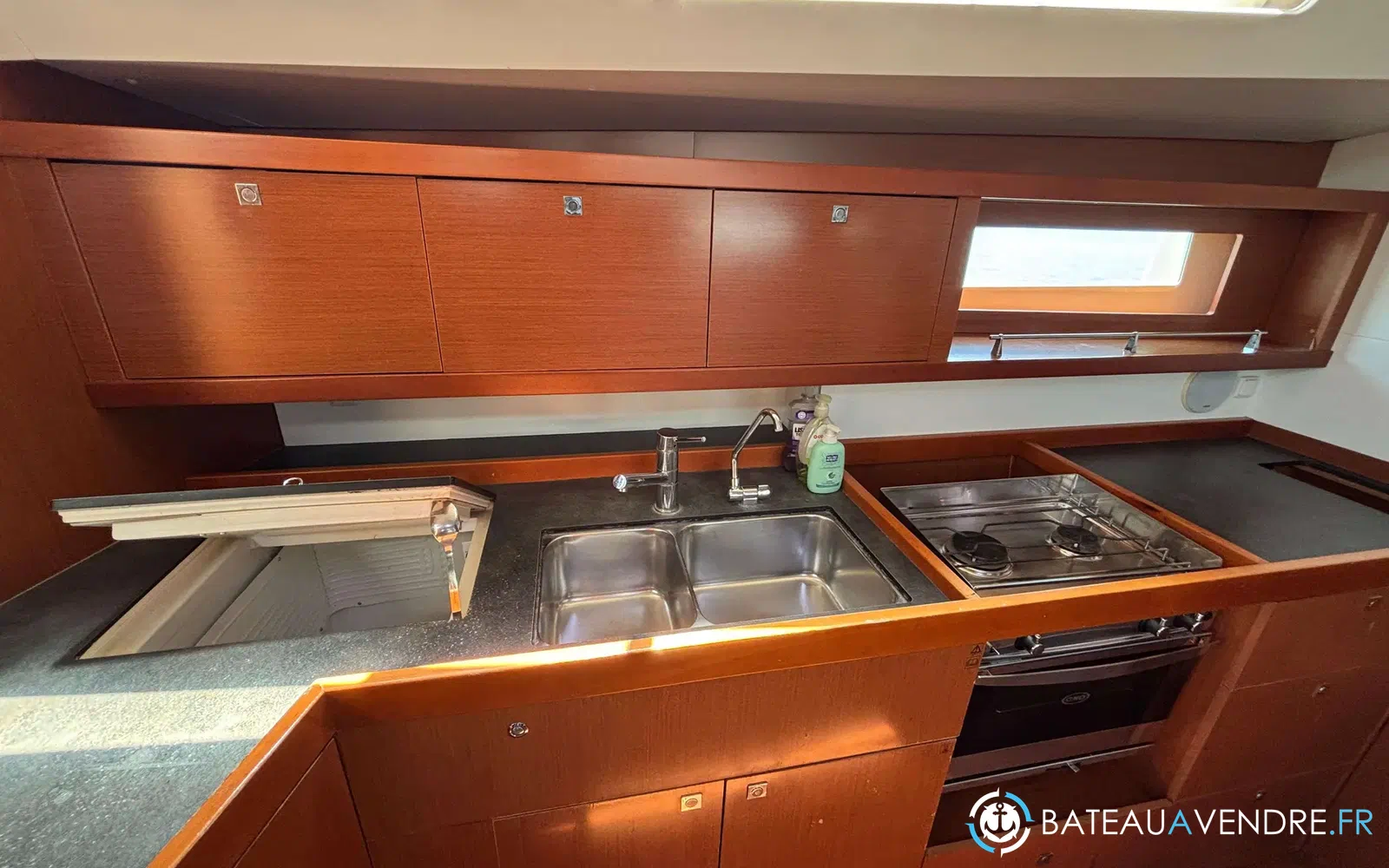 slider 10 Beneteau Oceanis 45