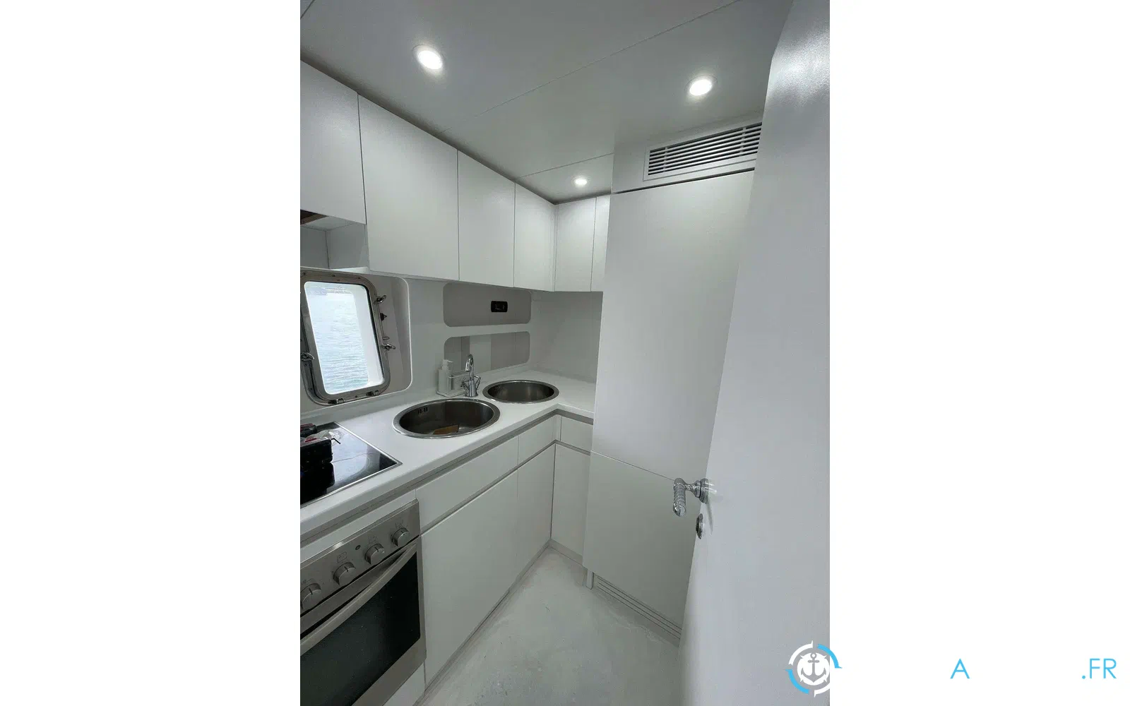 slider 13 Mangusta 72