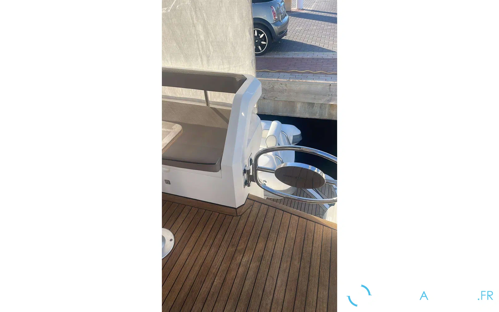 slider 1 Pearl Yachts Pearl 50