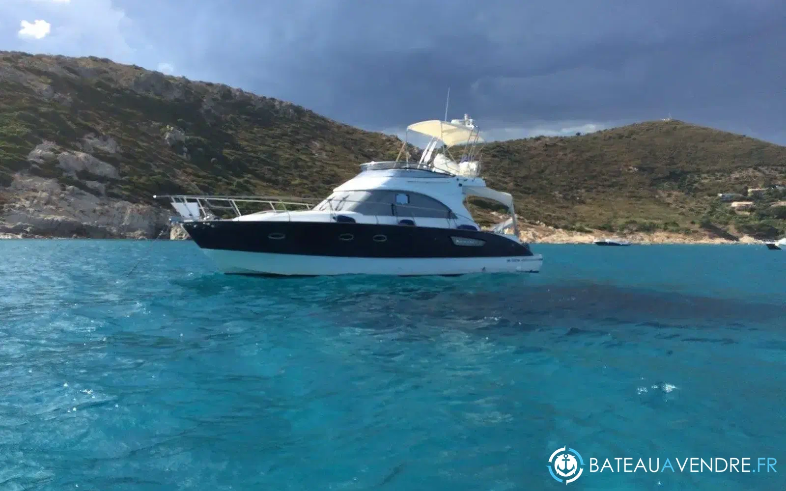 slider 2 Beneteau Antares 12 Fly