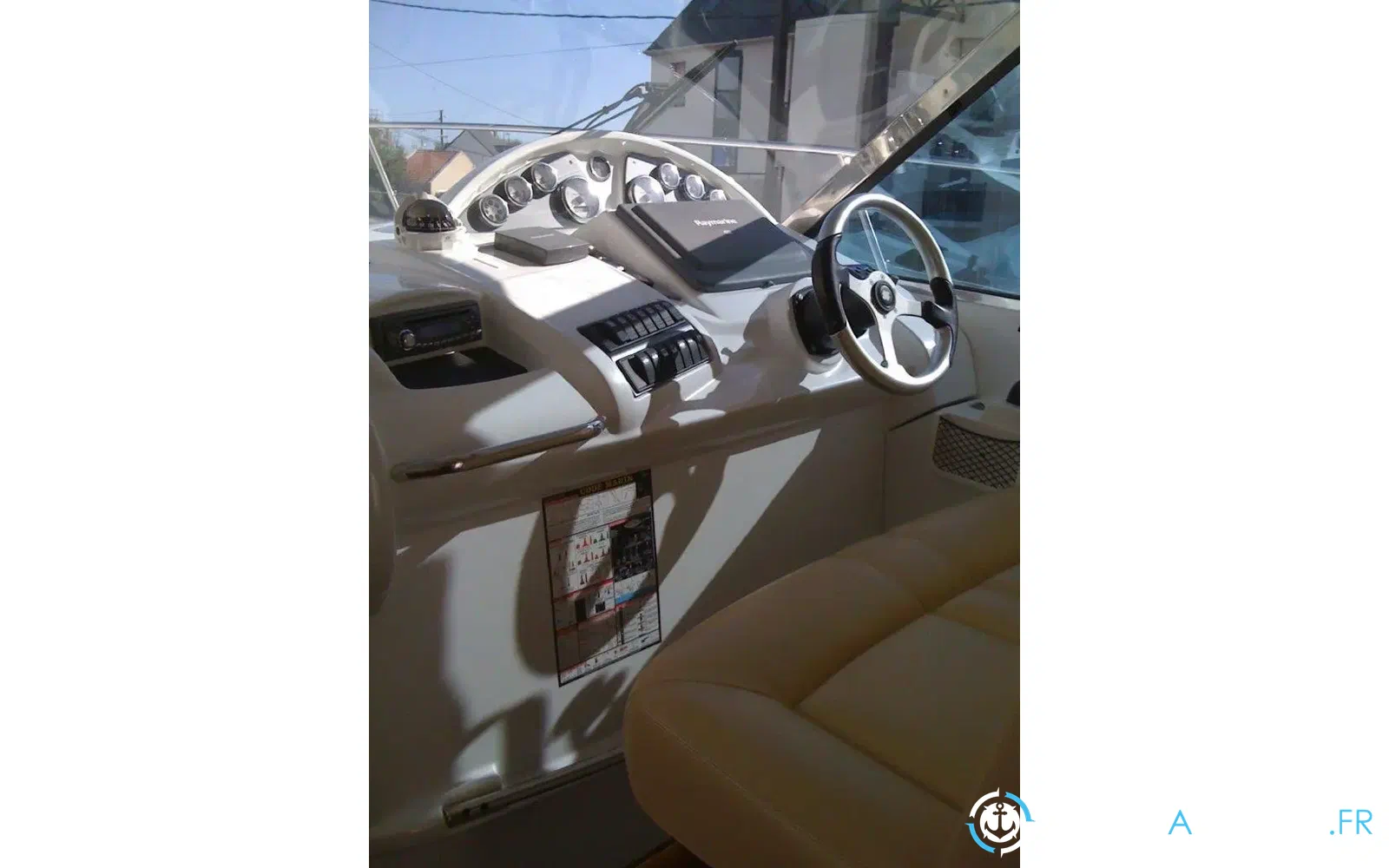 slider 3 Beneteau Antares 12 Fly