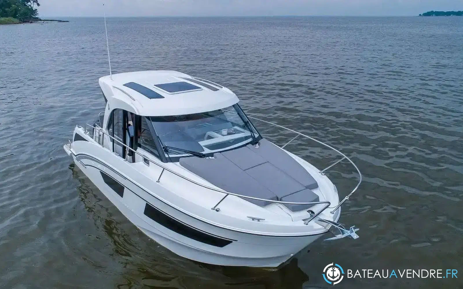 slider 3 Beneteau Antares Serie 9