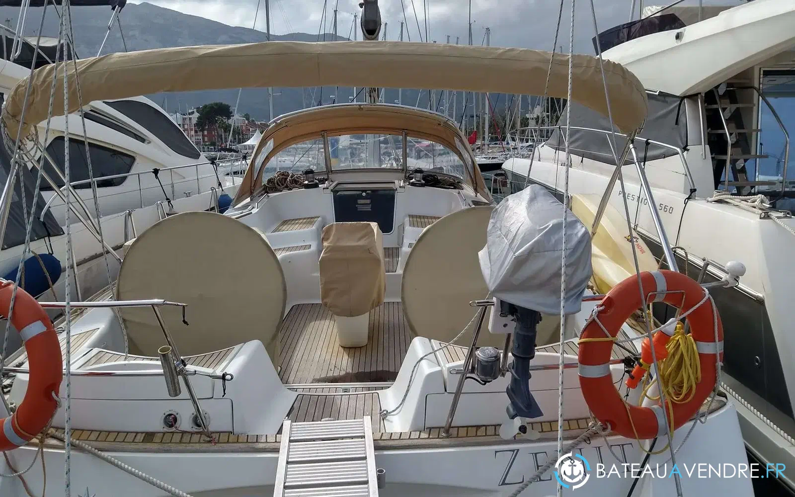 slider 12 Jeanneau Sun Odyssey 54 DS