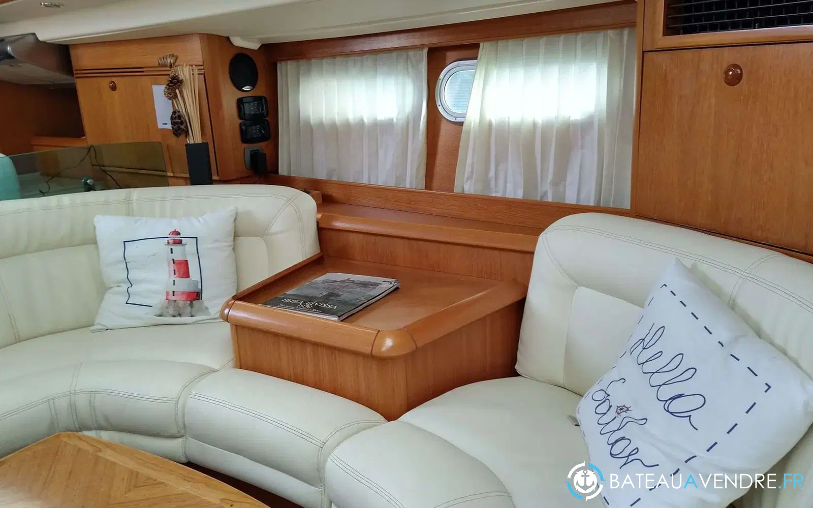 slider 3 Jeanneau Sun Odyssey 54 DS