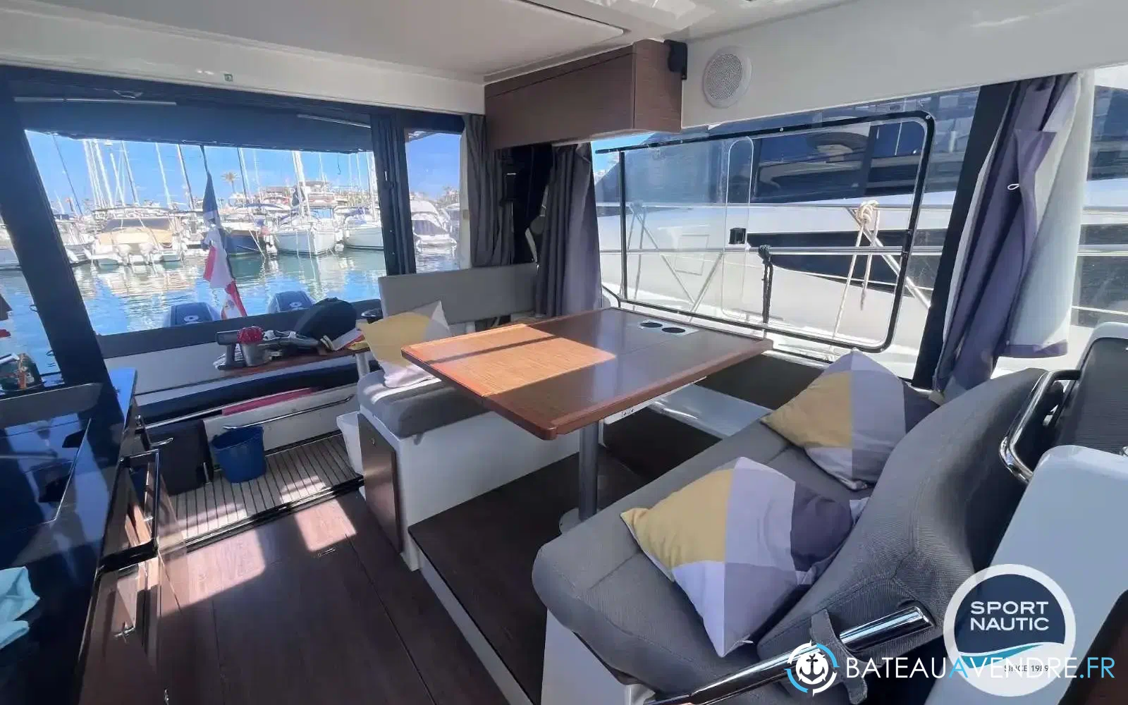 slider 5 Jeanneau Merry Fisher 1095