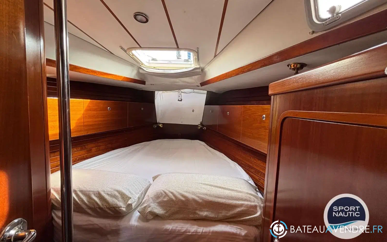 slider 14 Beneteau Oceanis 44 CC