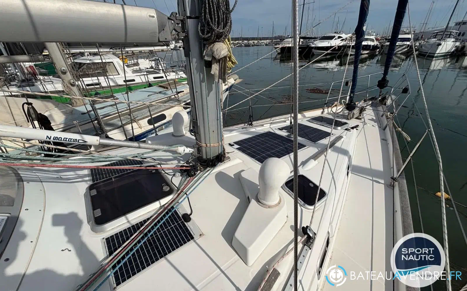 slider 16 Beneteau Oceanis 44 CC