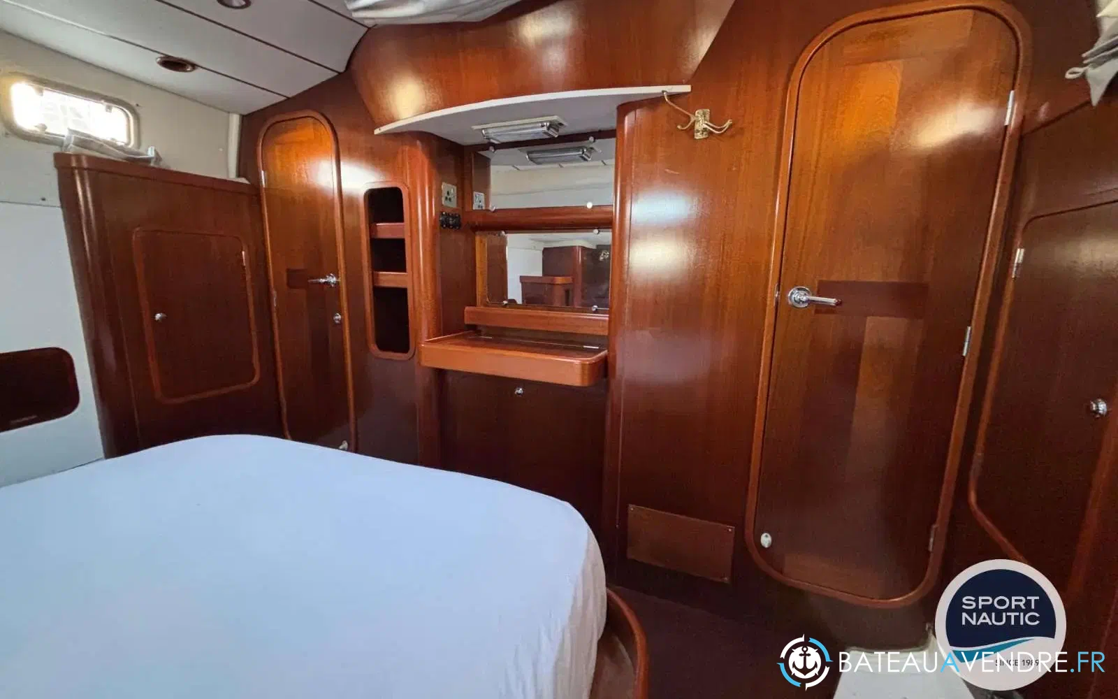 slider 8 Beneteau Oceanis 44 CC