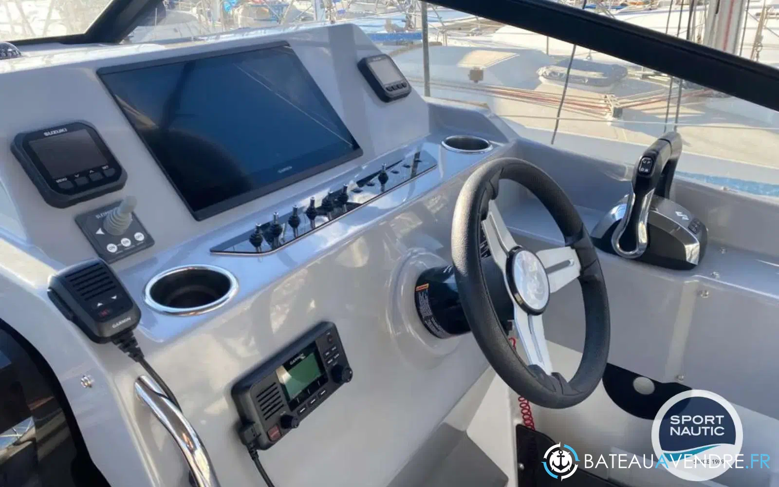 slider 13 Beneteau Flyer 10