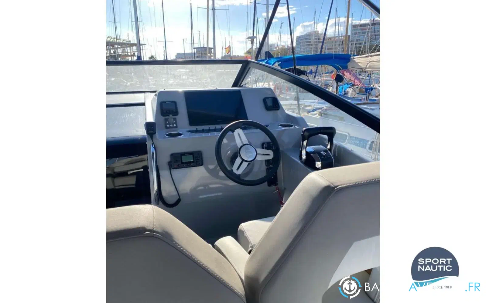 slider 17 Beneteau Flyer 10