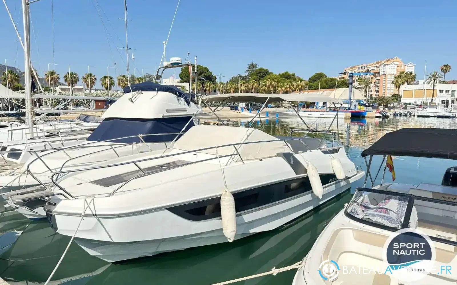 slider 0 Beneteau Flyer 8.8 SUNdeck