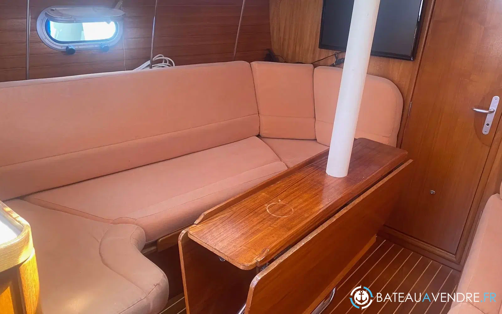 slider 14 Jeanneau Sun Odyssey 31