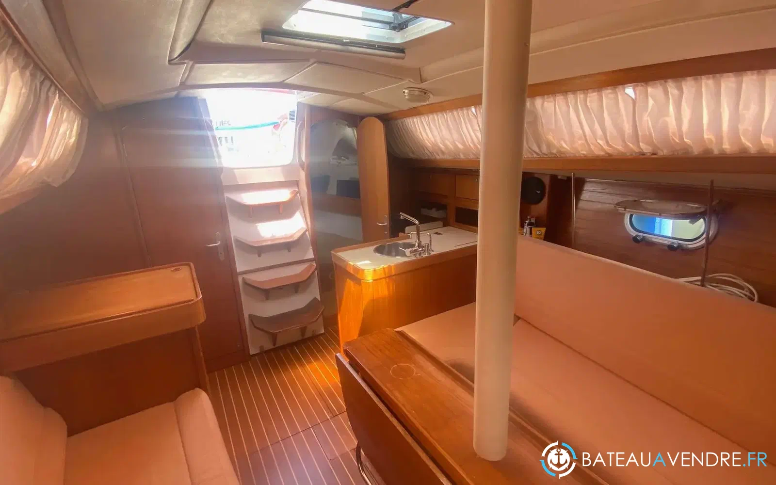 slider 8 Jeanneau Sun Odyssey 31