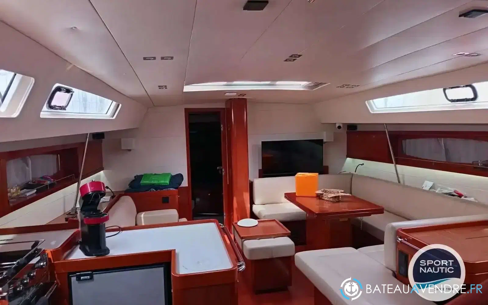 slider 2 Beneteau Oceanis 58