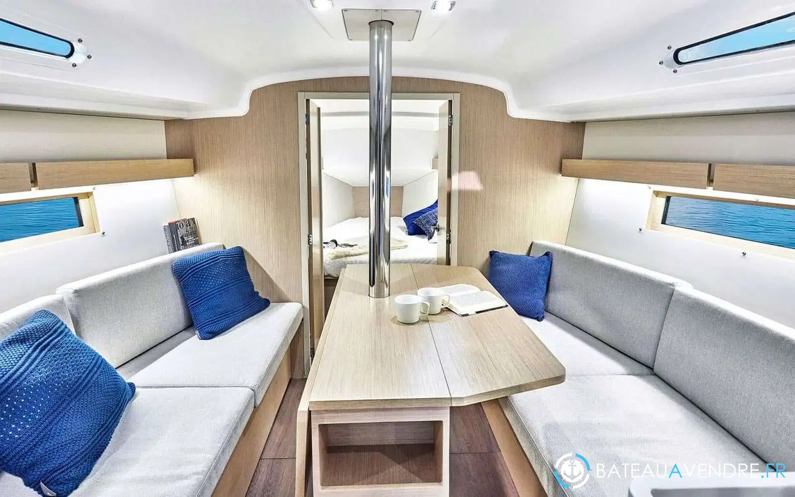 slider 4 Beneteau Oceanis 34.1