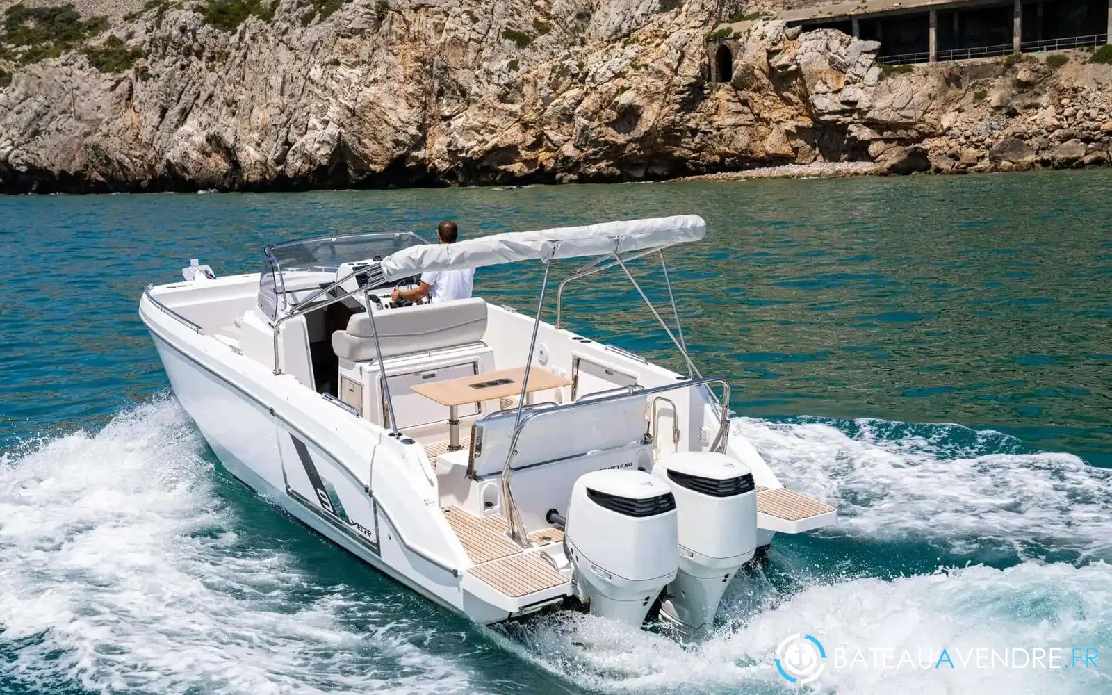 slider 8 Beneteau Flyer 9 Spacedeck