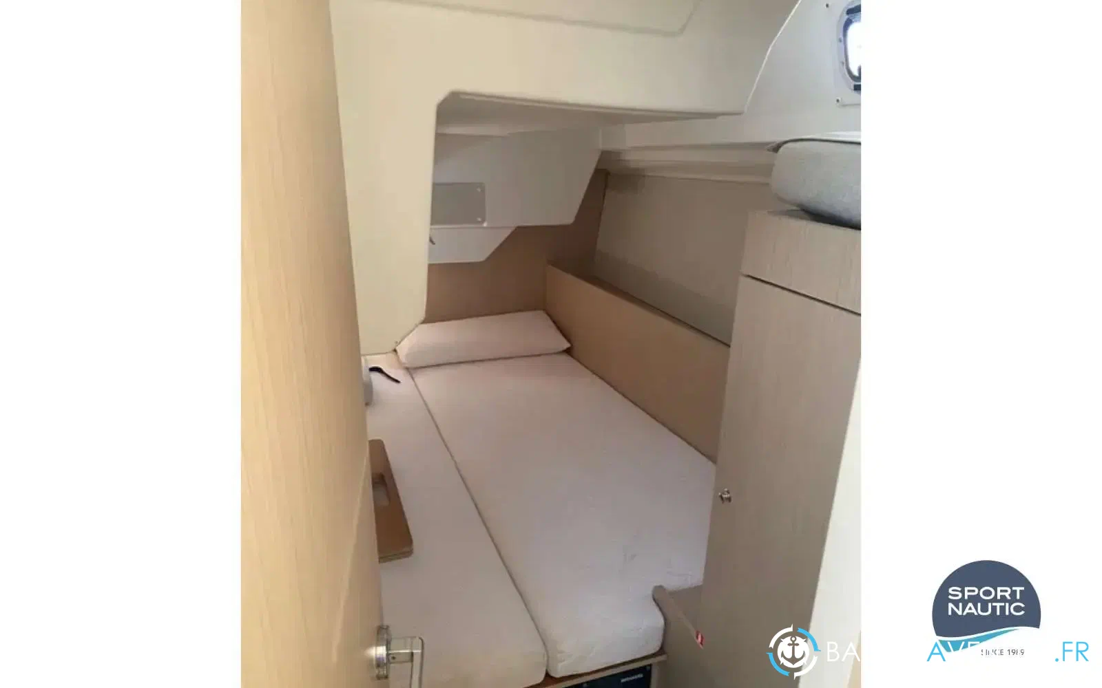 slider 3 Beneteau Oceanis 38.1