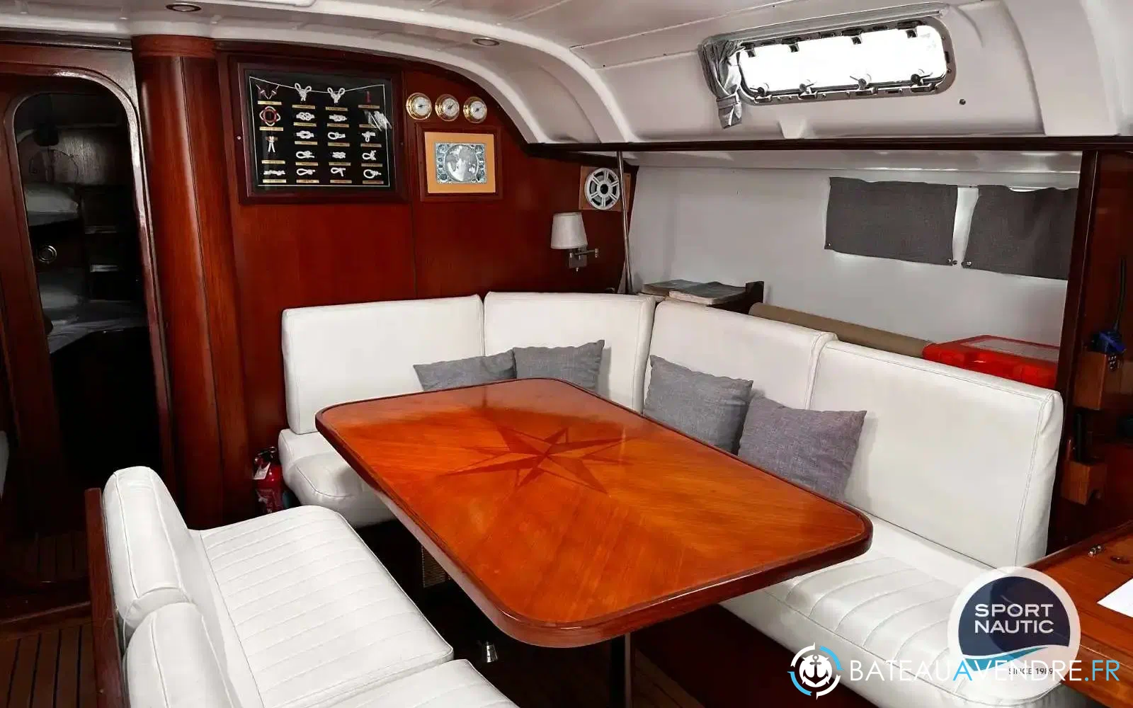 slider 2 Beneteau Oceanis 440