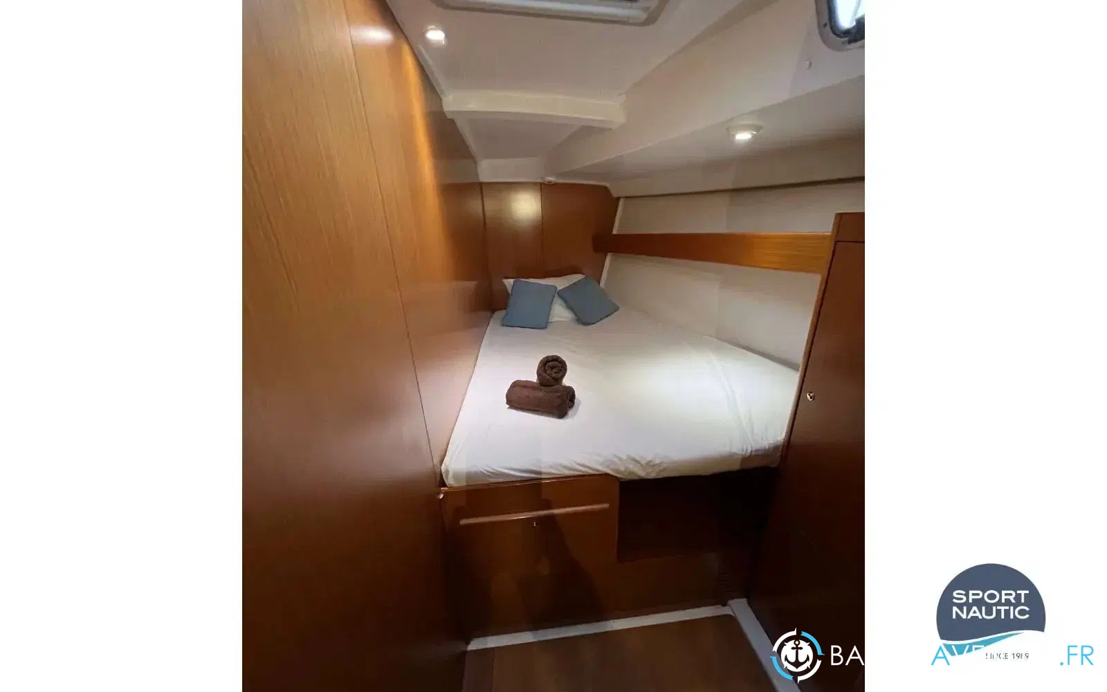 slider 8 Beneteau Cyclades 50.5