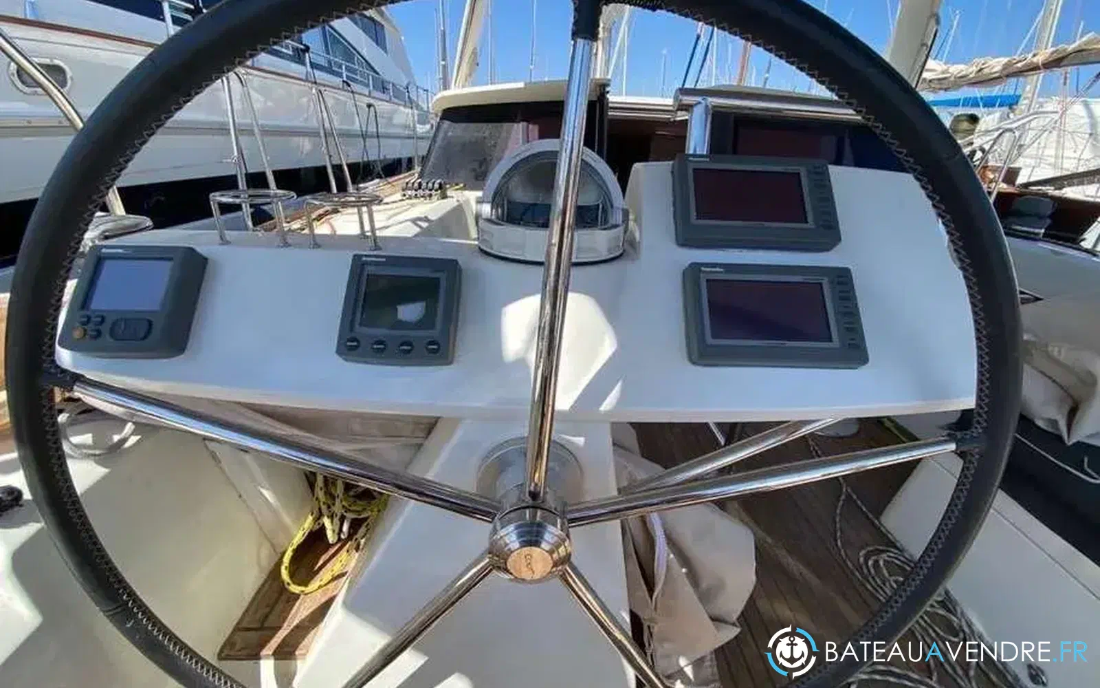 slider 13 Beneteau Sense 43