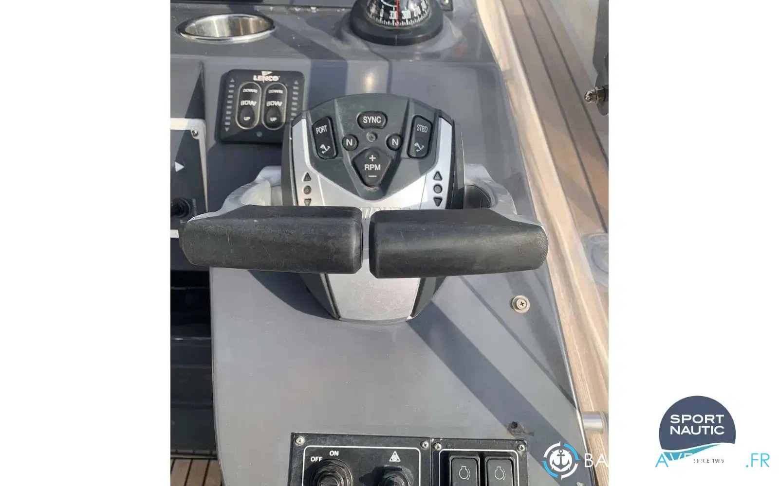 slider 3 Beneteau Flyer 8.8 SUNdeck
