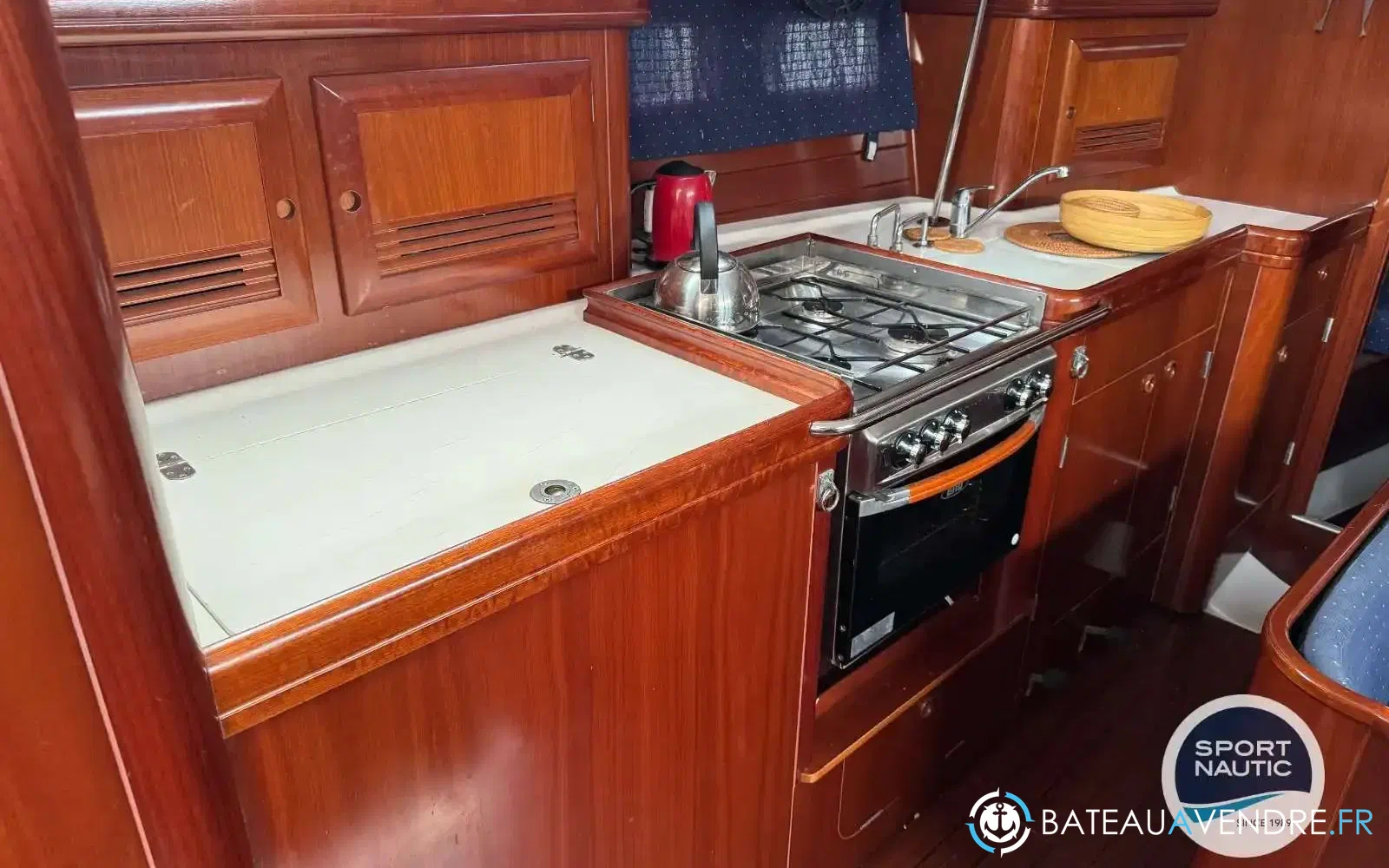 slider 9 Beneteau Oceanis 423