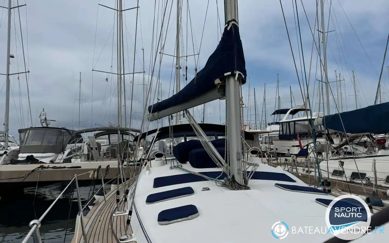 slider 12 Beneteau Oceanis 423