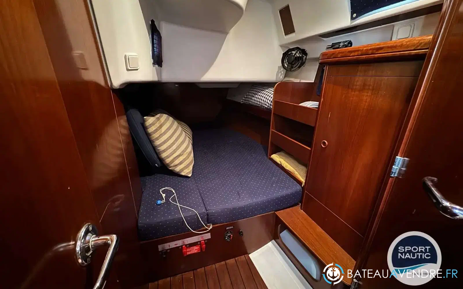 slider 18 Beneteau Oceanis 423