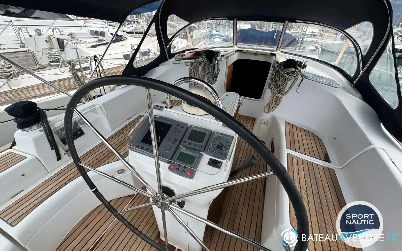 slider 1 Beneteau Oceanis 423
