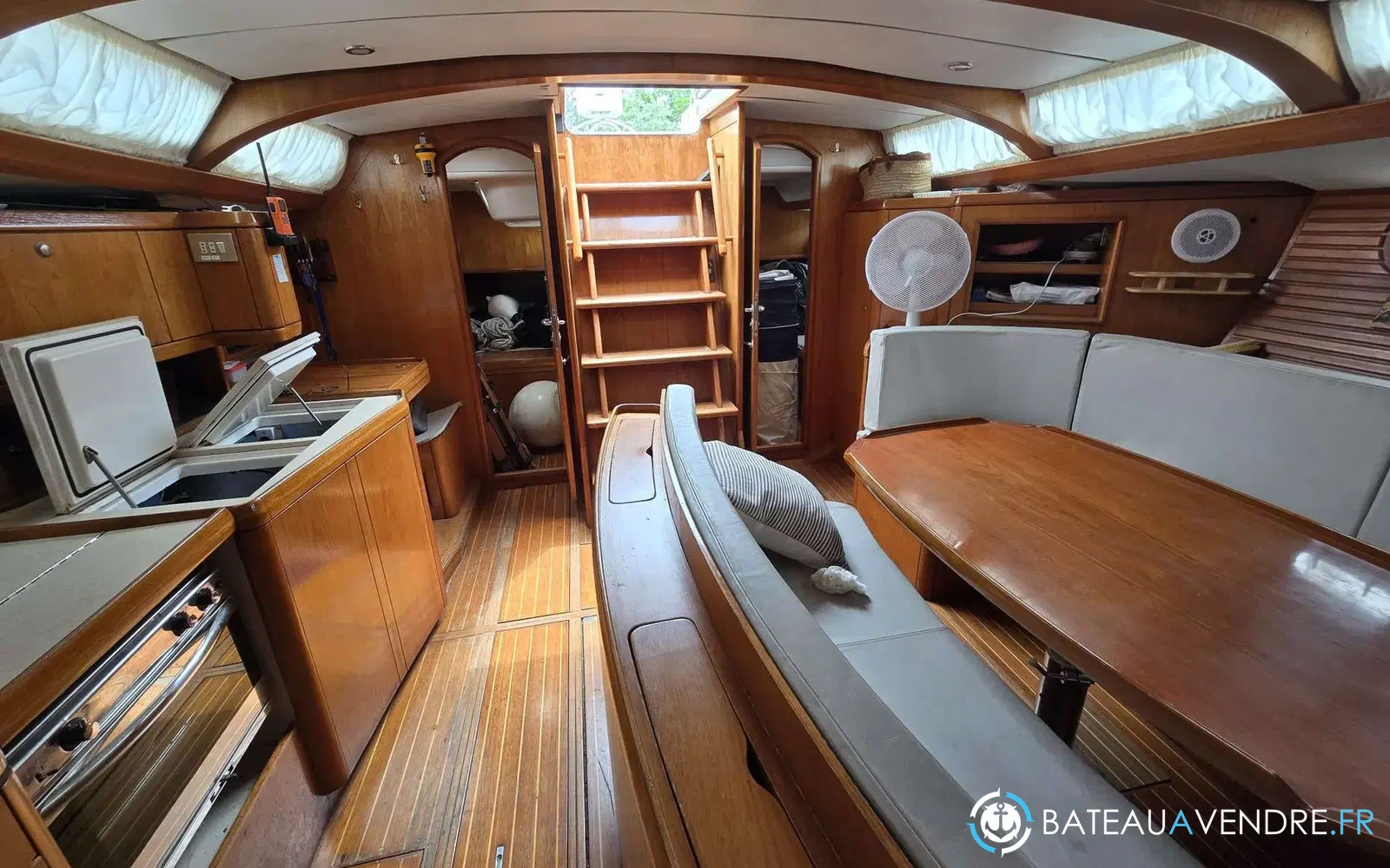 slider 2 Jeanneau Sun Odyssey 47