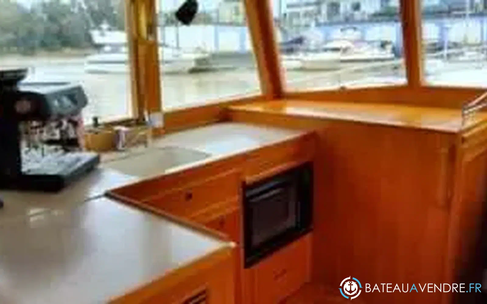 slider 12 Grand Banks 42