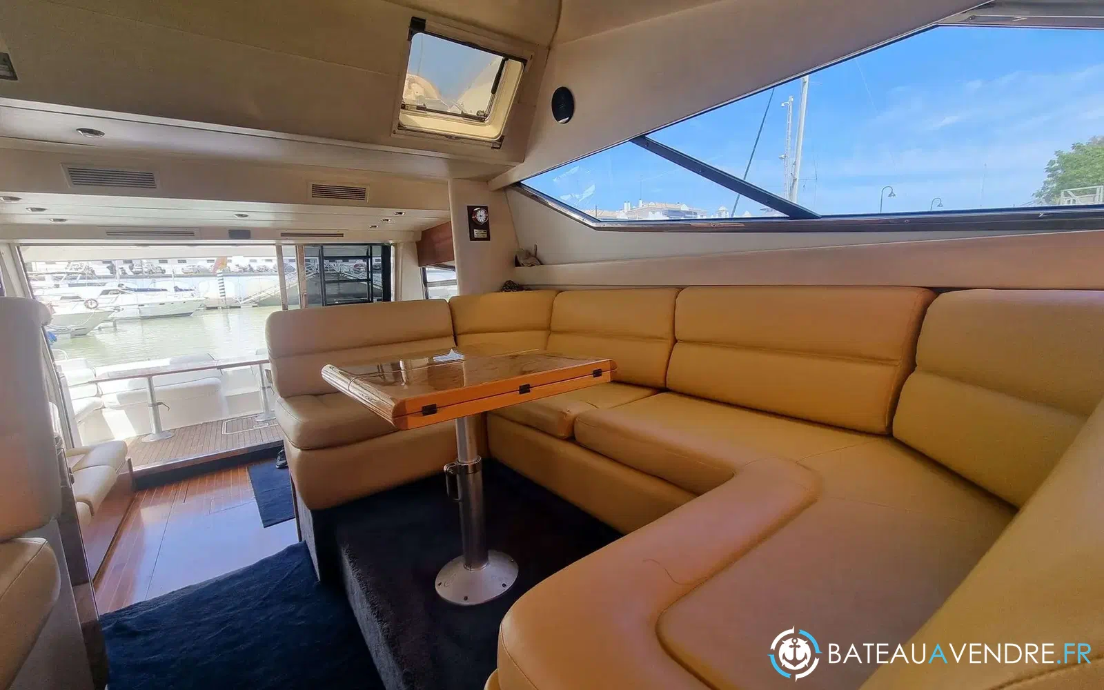 slider 14 Sunseeker Predator 52