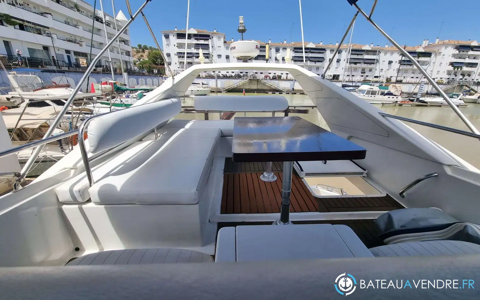 slider 3 Sunseeker Predator 52
