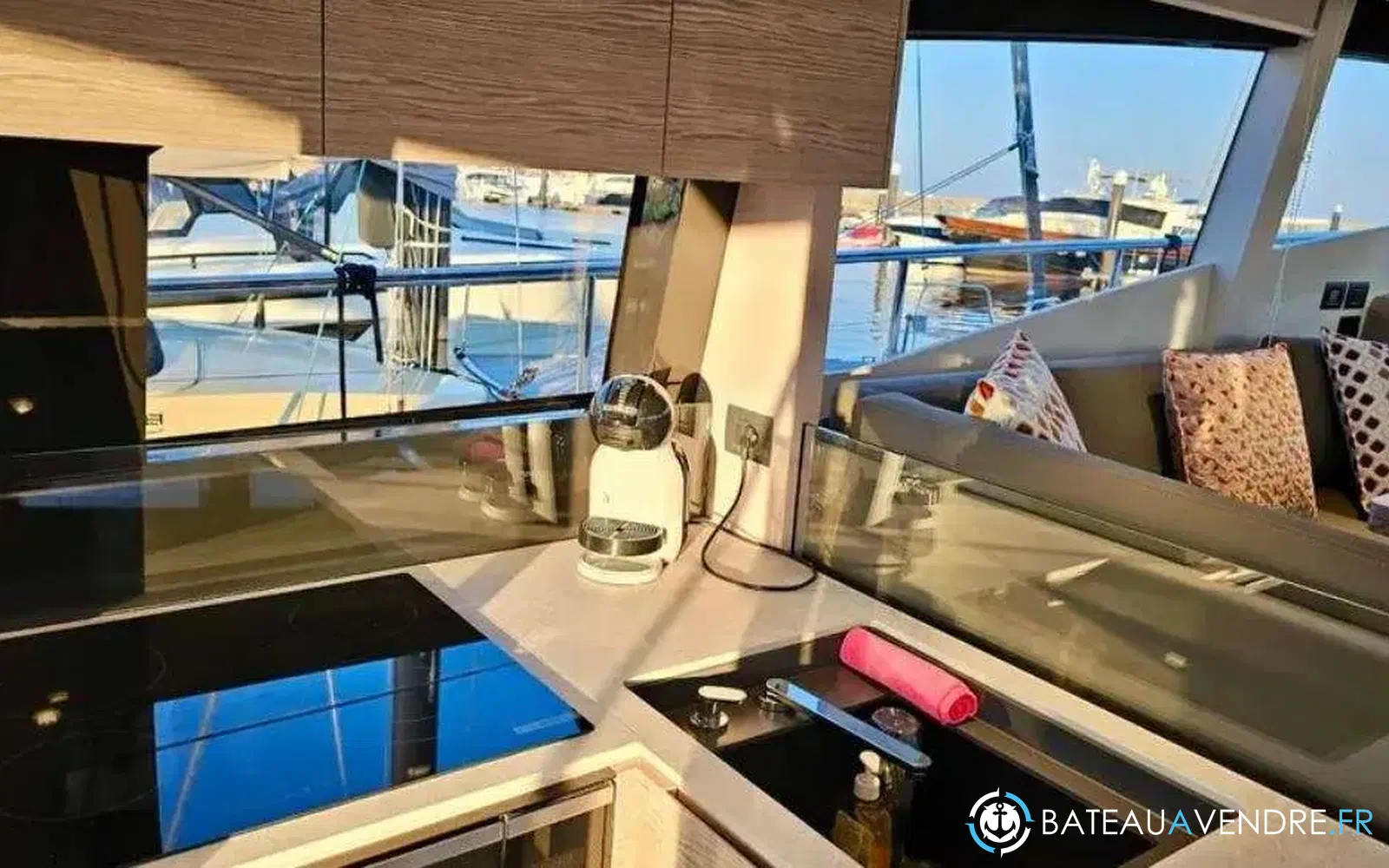 slider 15 Ferretti 500