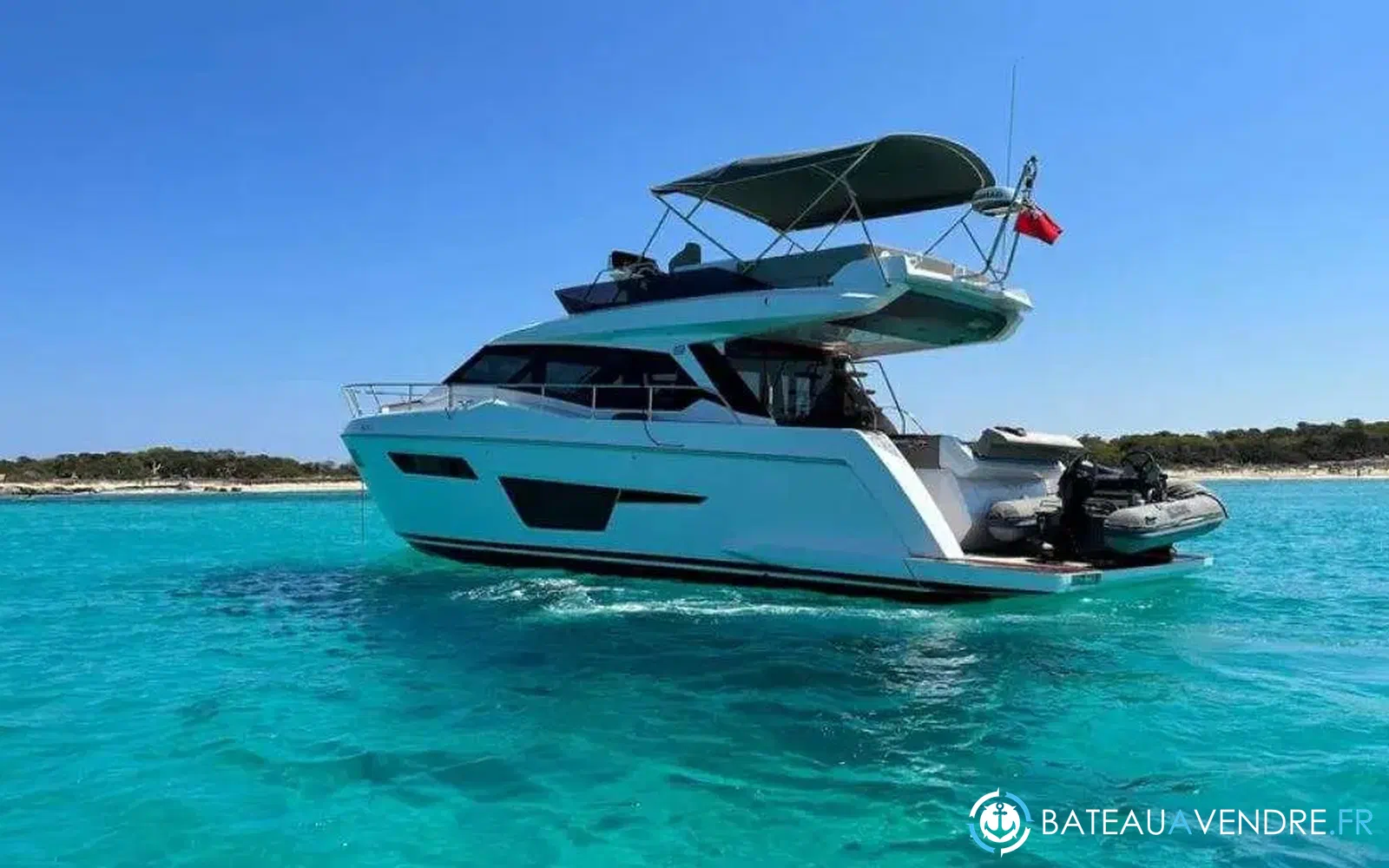slider 1 Ferretti 500