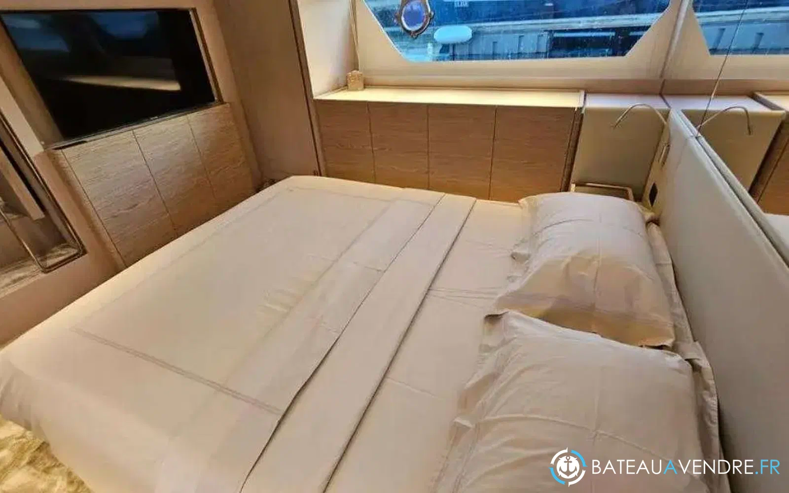 slider 22 Ferretti 500