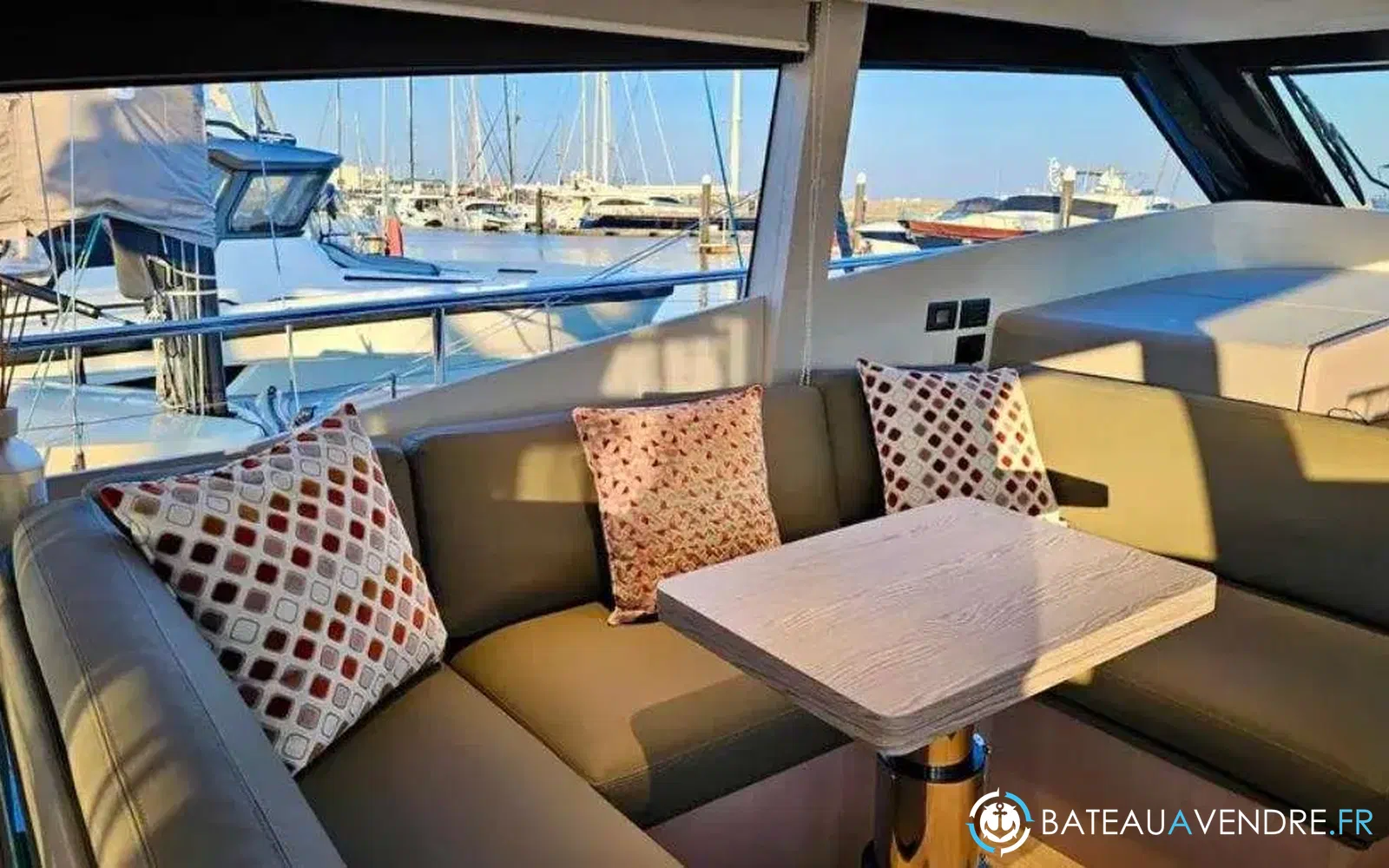 slider 27 Ferretti 500